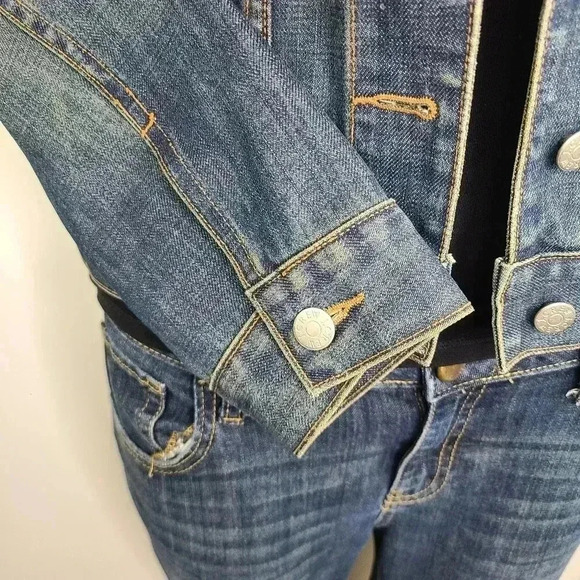 J. Crew Denim Jacket Medium Blue Vintage Wash Denim Jean Jacket Small - Picture 7 of 13
